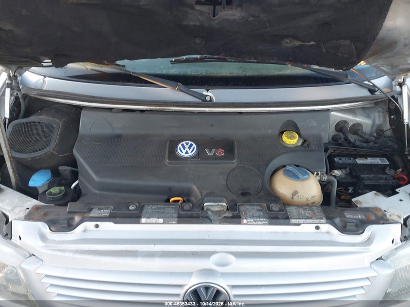 VOLKSWAGEN EUROVAN 2001 VIN WV2KB47001H157029
