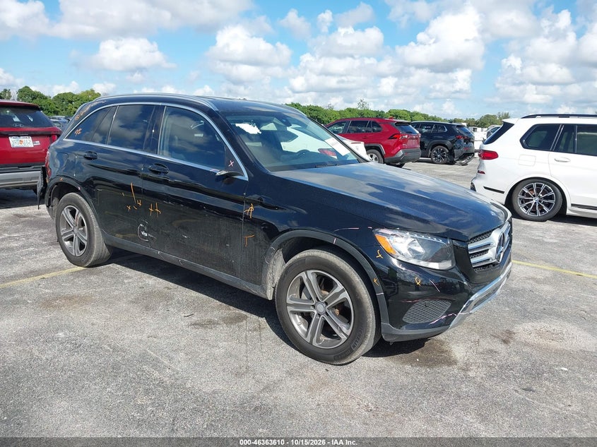 Vin: wdc0g4jb6gf010309, lot: 46863917, mercedes-benz glc 300 2016 img_1