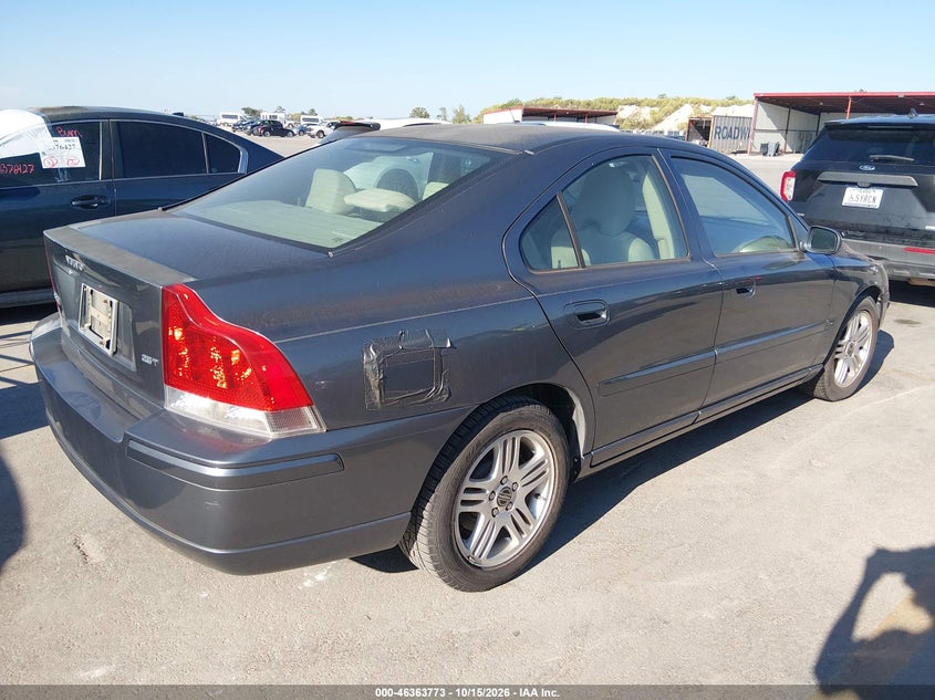 2005 VOLVO S60 2.5T · Фото 4