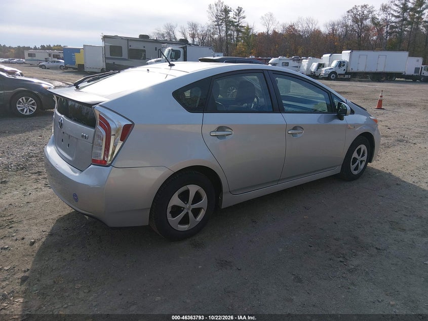 Vin: jtdkn3du7f0462699, lot: 46864105, toyota prius two 20154