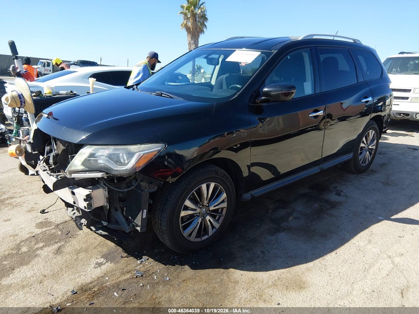 2018 Nissan Pathfinder Sv, Rear, IAAI, VIN 5N1DR2MM3JC629635 — photo 2