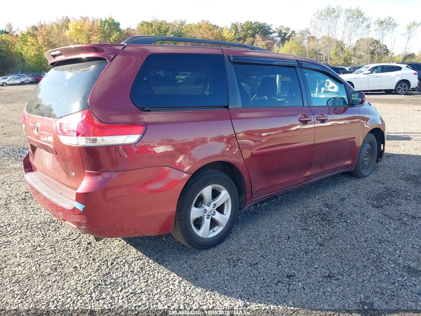 Vin: 5tdkk3dc8bs011322, lot: 46864512, toyota sienna le v6 20114