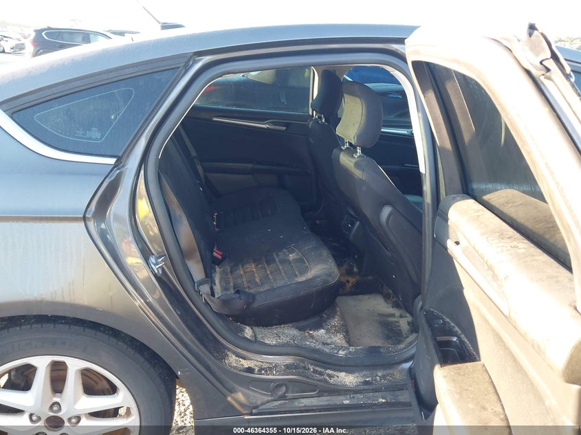 2015 FORD FUSION SE · Фото 8