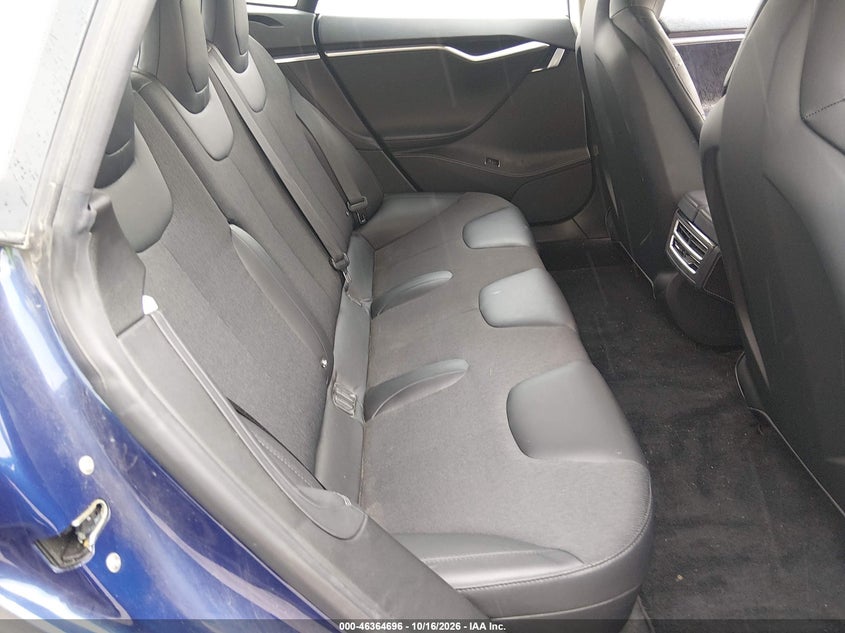 TESLA MODEL S 2015 VIN 5YJSA1E17FF114438