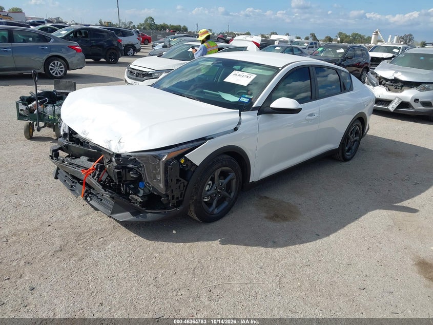 Vin: 3kpft4de7se240722, lot: 46865095, kia k4 lxs 20252