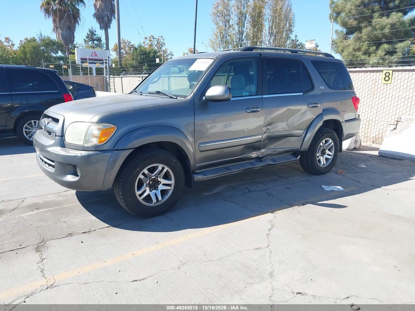 2005 Toyota Sequoia Sr5 V8, Left Rear, IAAI, VIN 5TDZT34A45S253412 — photo 2