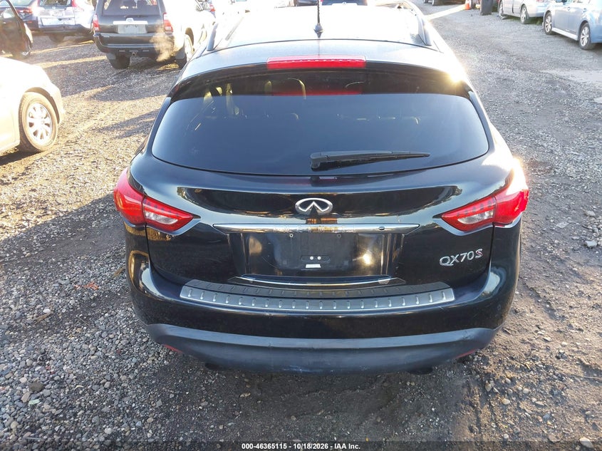 2015 INFINITI QX70 · Фото 16