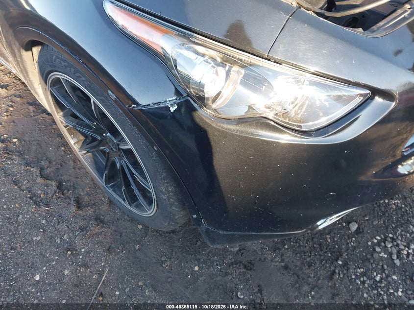 2015 INFINITI QX70 · Фото 6