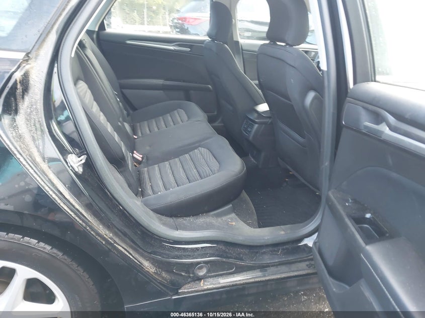 2016 FORD FUSION SE · Фото 8