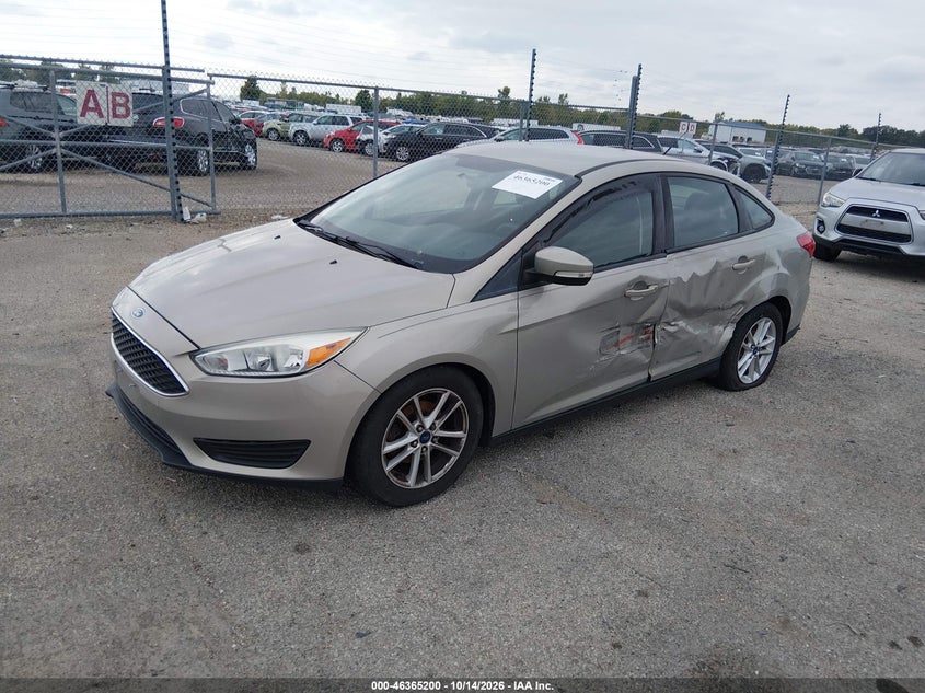 Vin: 1fadp3f24fl228877, lot: 46865512, ford focus se 20152