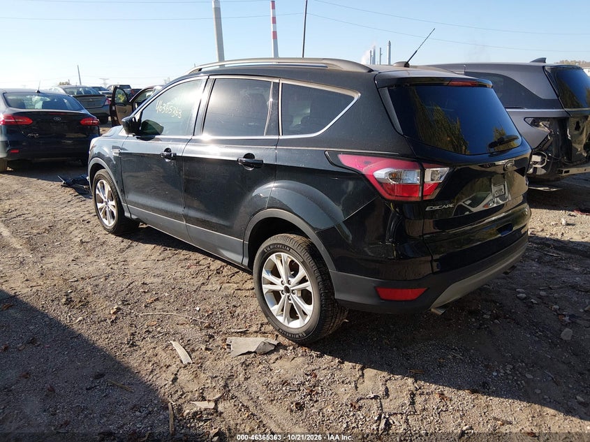 Vin: 1fmcu0gdxhue70336, lot: 46865675, ford escape se 20173