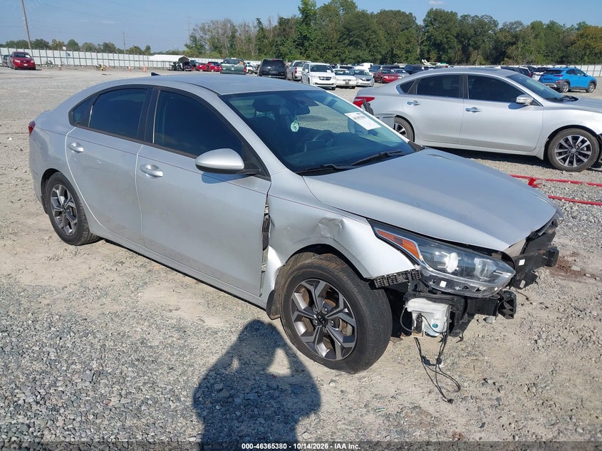 Vin: 3kpf24ad4me338835, lot: 46865692, kia forte lxs 2021 img_1