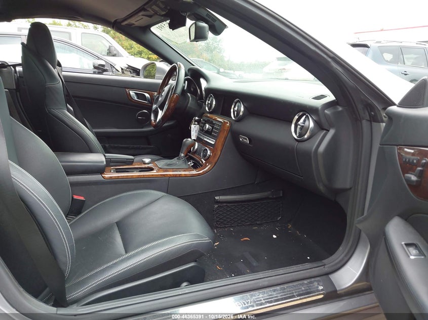 MERCEDES-BENZ SLK 350 2012 VIN WDDPK5HA6CF003799