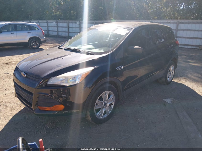Vin: 1fmcu0f70duc07956, lot: 46865805, ford escape s 20132