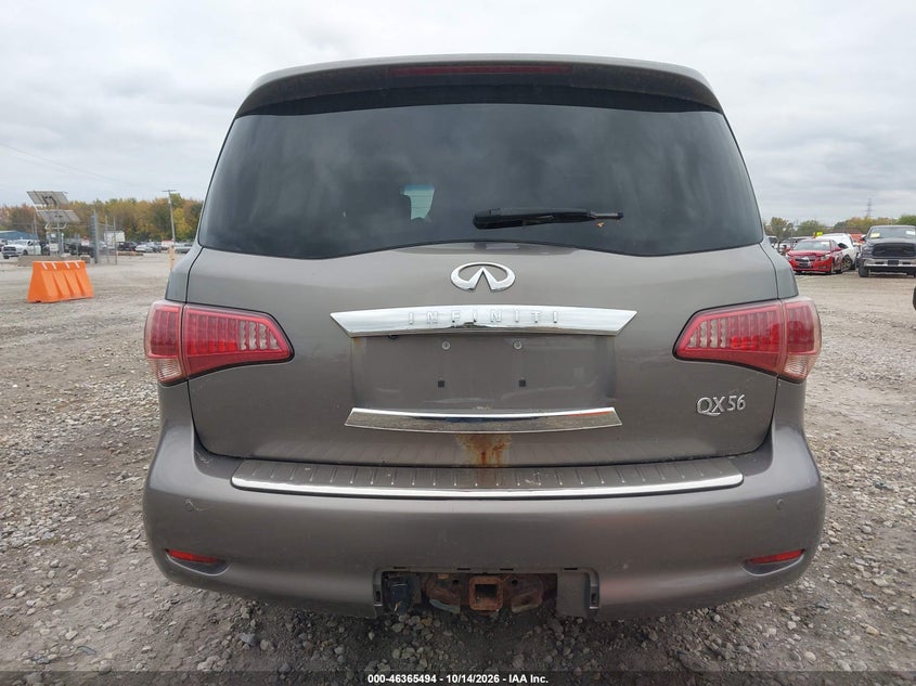 2013 INFINITI QX56 · Фото 16