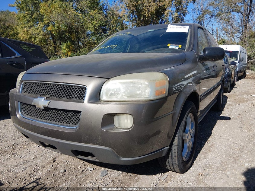 2005 Chevrolet Uplander Ls, Normal Wear & Tear, IAAI, VIN 1GNDV23L35D171580 — photo 2