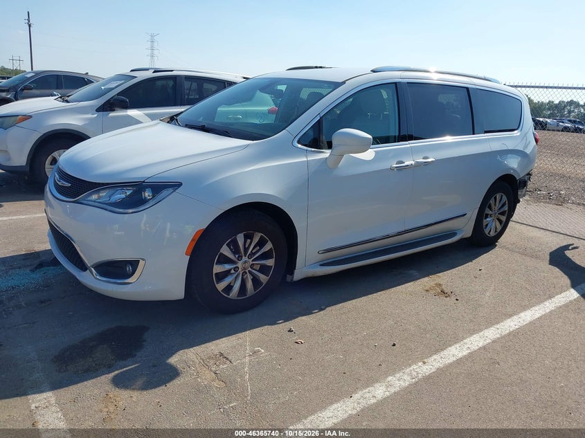 Vin: 2c4rc1bg3jr228404, lot: 46866053, chrysler pacifica touring l 20182