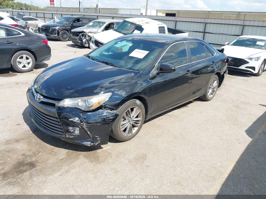 2017 Toyota Camry Se, Перёд и зад, IAAI, VIN 4T1BF1FK1HU737259 — фото 2