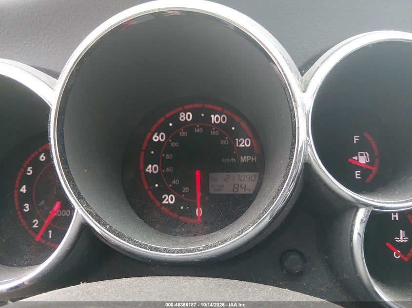 2005 PONTIAC VIBE · Фото 7