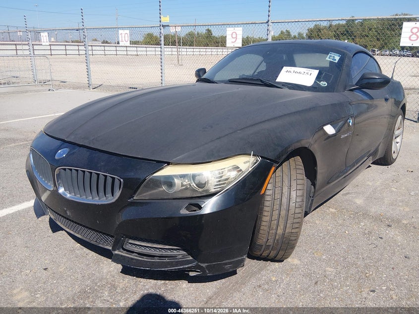 2009 BMW Z4 SDRIVE30I · Фото 2