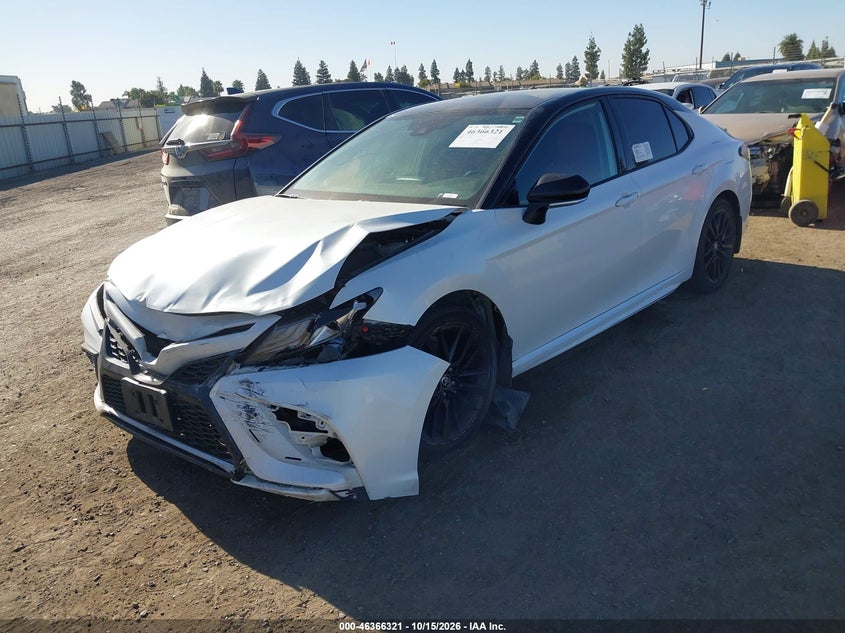 2022 Toyota Camry Xse Hybrid, Front End, IAAI, VIN 4T1K31AK2NU034393 — photo 2