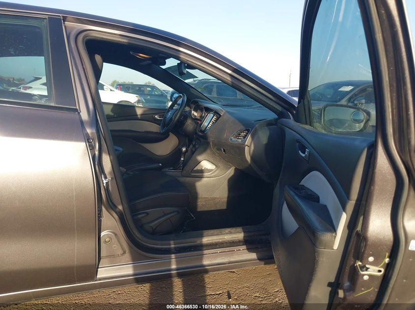 2015 DODGE DART SXT · Фото 5
