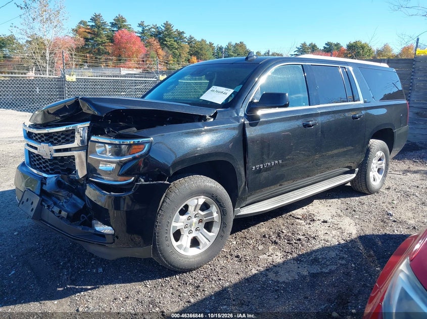 2017 Chevrolet Suburban Lt, Удар спереди, IAAI, VIN 1GNSKHKC8HR293444 — фото 2