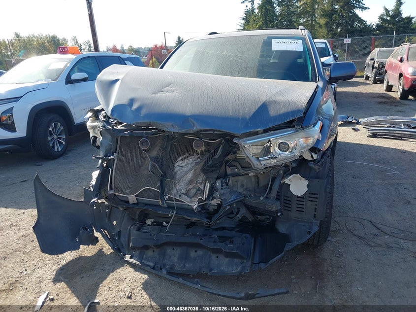2013 TOYOTA HIGHLANDER LIMITED V6 · Фото 13