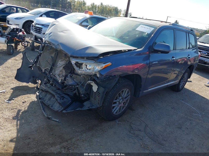 2013 TOYOTA HIGHLANDER LIMITED V6 · Фото 2