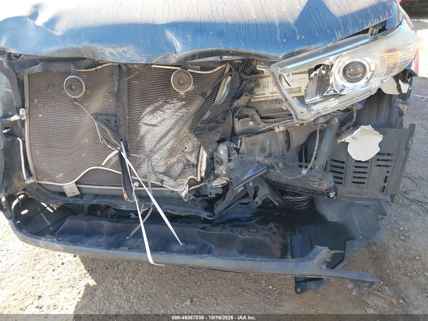 2013 TOYOTA HIGHLANDER LIMITED V6 · Фото 6