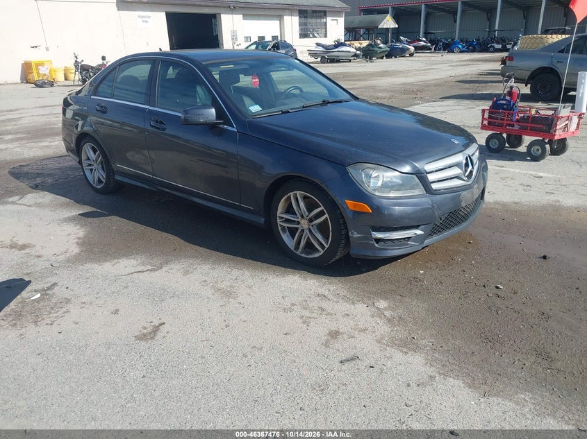 2013 MERCEDES-BENZ C 300 SPORT 4MATIC