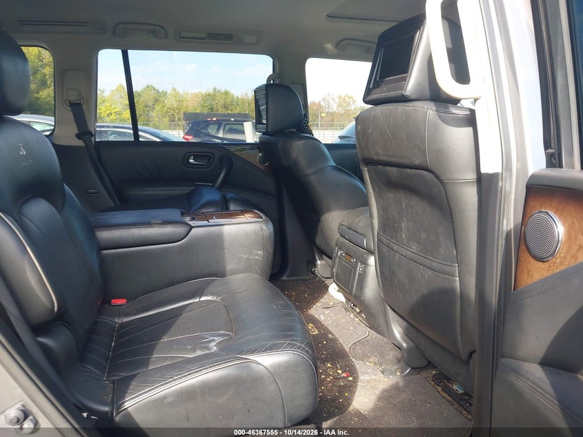 2011 INFINITI QX56 · Фото 8