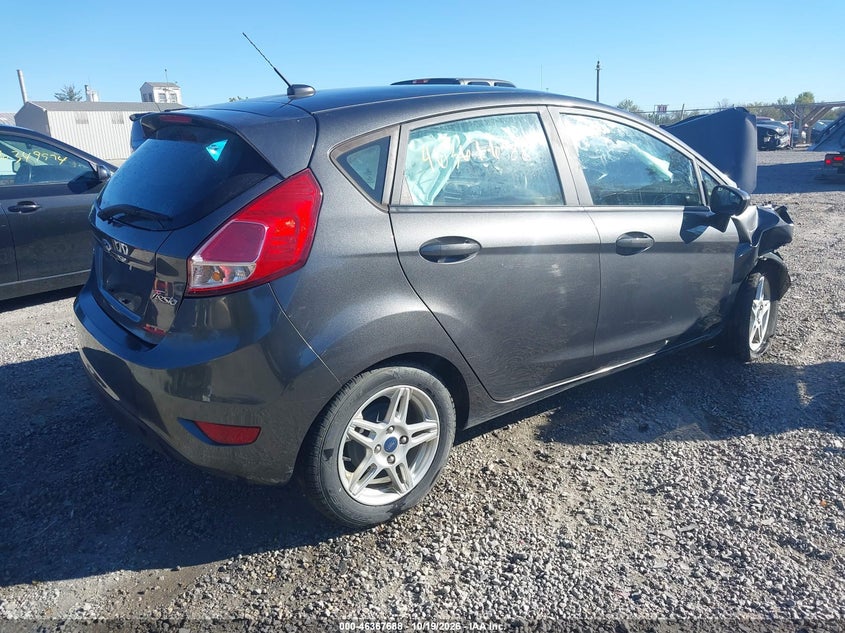 Vin: 3fadp4ej4km159356, lot: 46868021, ford fiesta se 20194