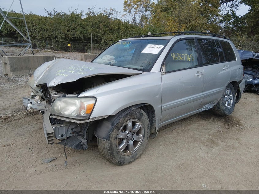 2005 Toyota Highlander V6, Front End, IAAI, VIN JTEGP21A950081189 — photo 2