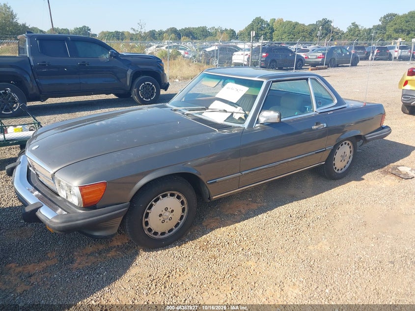 1987 MERCEDES-BENZ 560