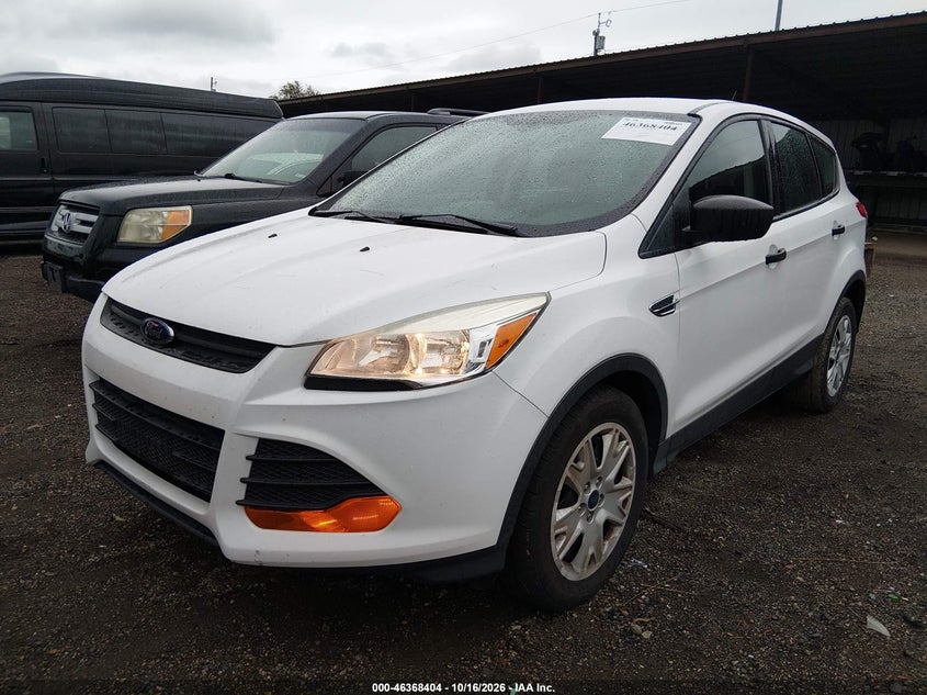2014 Ford Escape S, Front End, IAAI, VIN 1FMCU0F77EUD07473 — photo 2