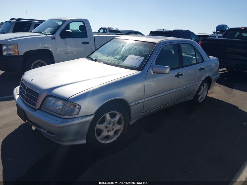 2000 Mercedes-Benz C 280, Normal Wear & Tear, IAAI, VIN WDBHA29G5YA851095 — photo 2