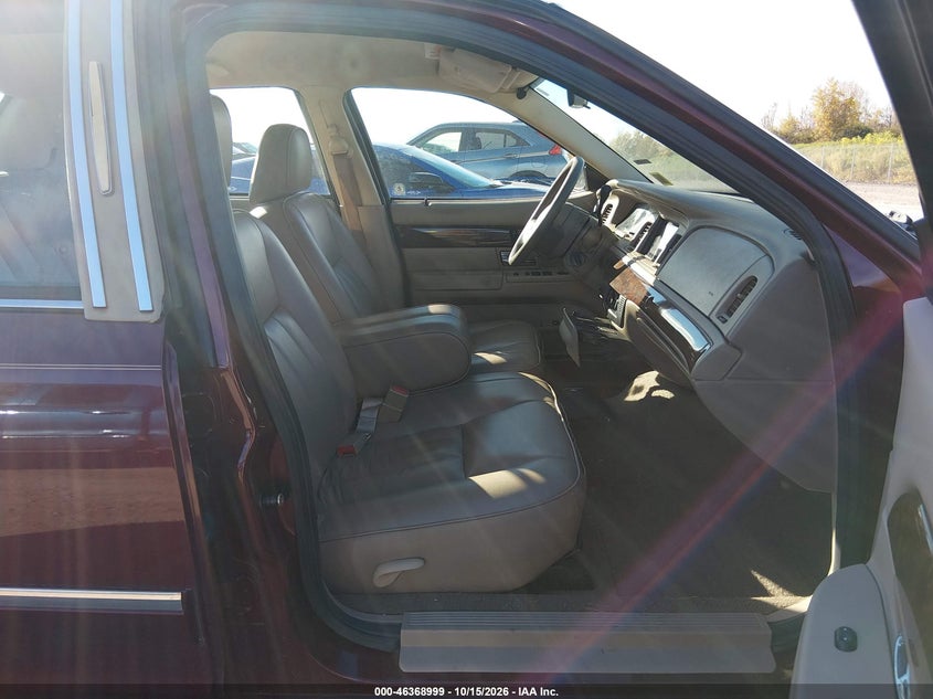 MERCURY GRAND MARQUIS 2005 VIN 2MEFM74WX5X603759