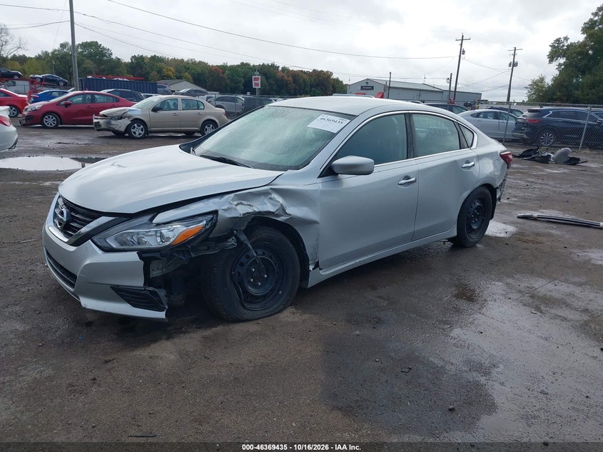 2018 Nissan Altima 2.5 S, Left Front, IAAI, VIN 1N4AL3AP9JC195840 — photo 2