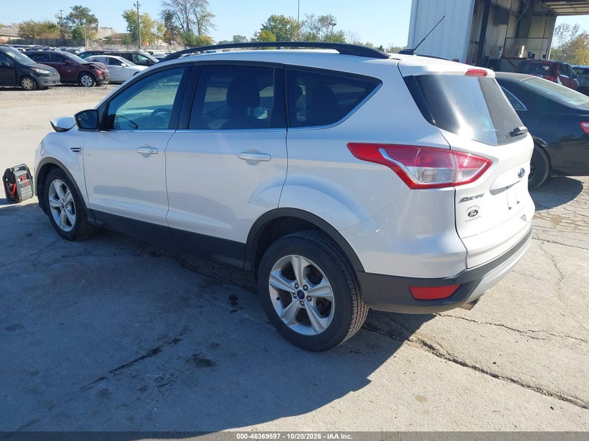 Vin: 1fmcu0gx9eub57221, lot: 46869930, ford escape se 20143