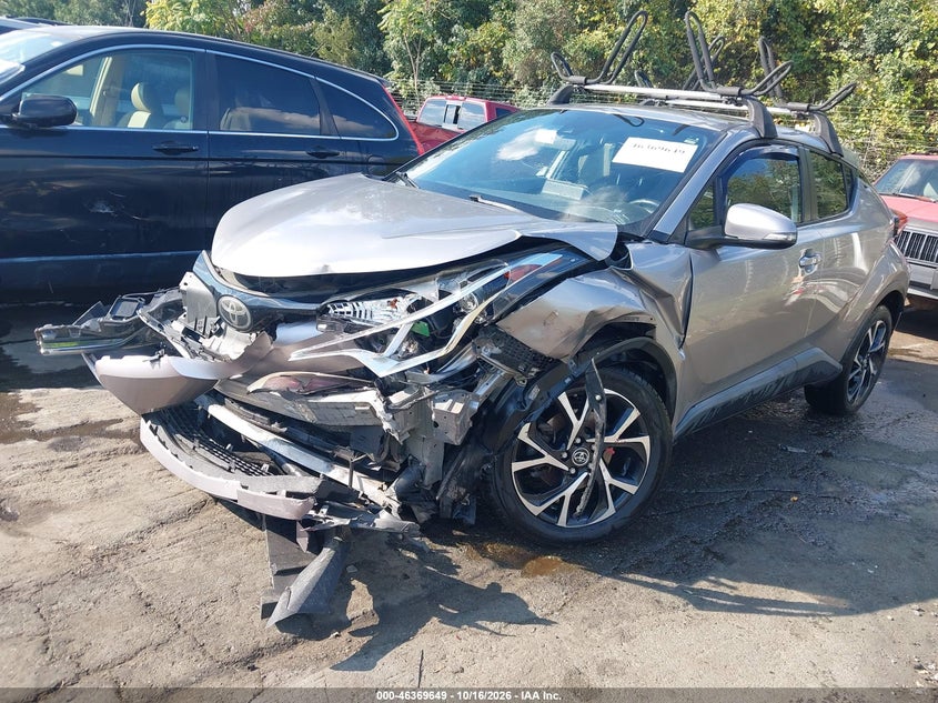 Vin: nmtkhmbx5kr086438, lot: 46869982, toyota c-hr xle 20192
