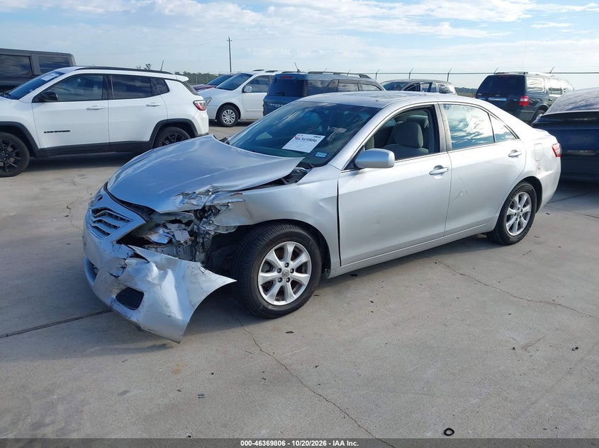 2010 Toyota Camry Le, Удар спереди, IAAI, VIN 4T1BF3EK3AU110257 — фото 2