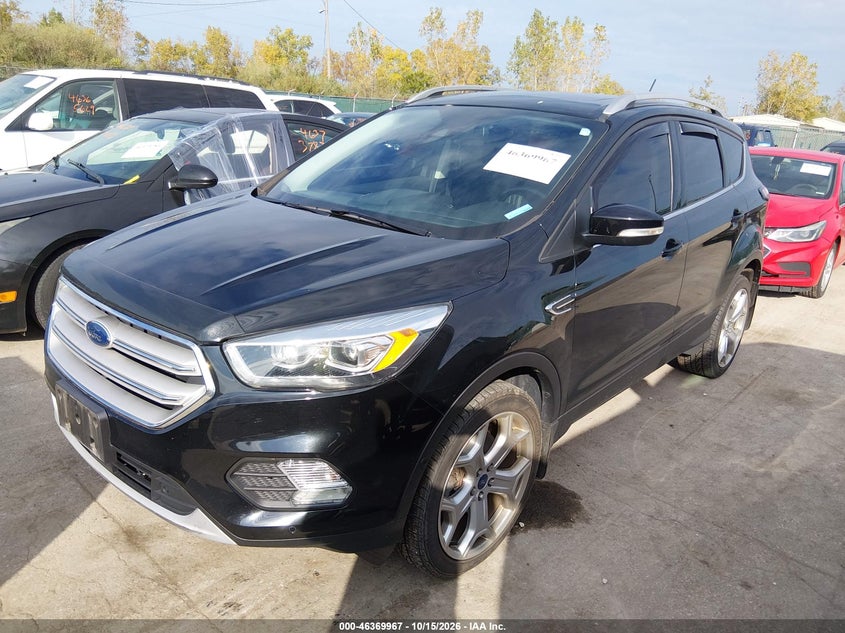 2018 Ford Escape Titanium, Normal Wear & Tear, IAAI, VIN 1FMCU9J93JUB07214 — photo 2