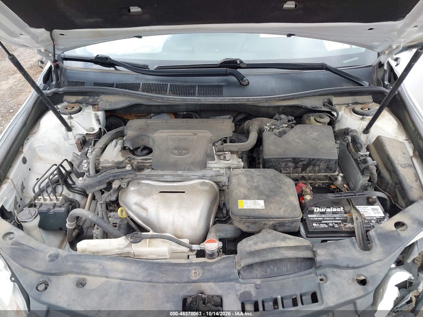 TOYOTA CAMRY - zdjęcie 10