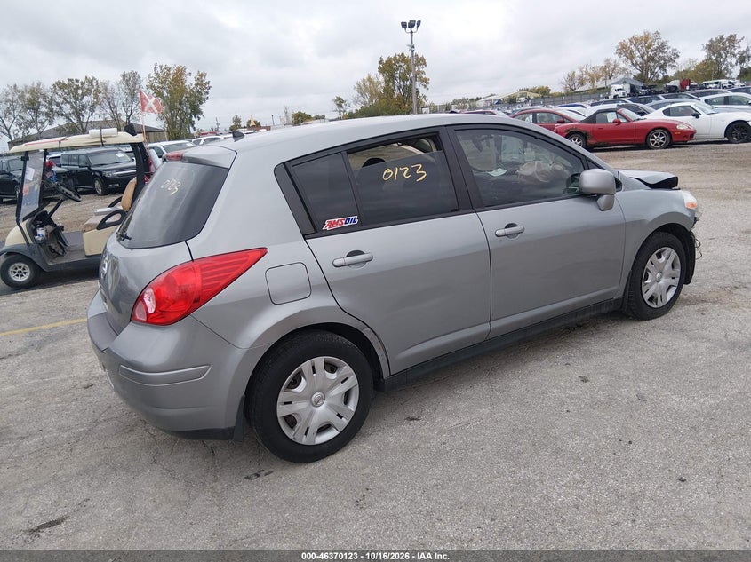 Vin: 3n1bc1cp6bl509954, lot: 46870456, nissan versa 1.8s 20114