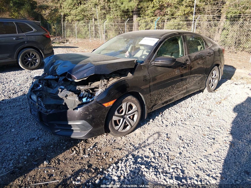 2018 Honda Civic Lx, Front End, IAAI, VIN 19XFC2F58JE038682 — photo 2