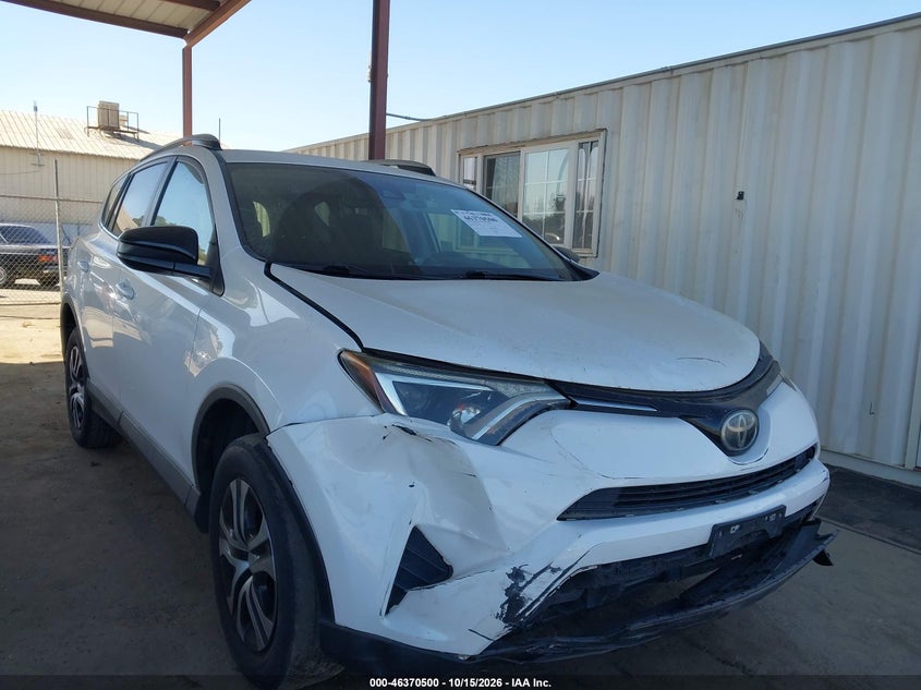 Vin: 2t3zfrev7hw380928, lot: 46870833, toyota rav4 le 2017 img_1
