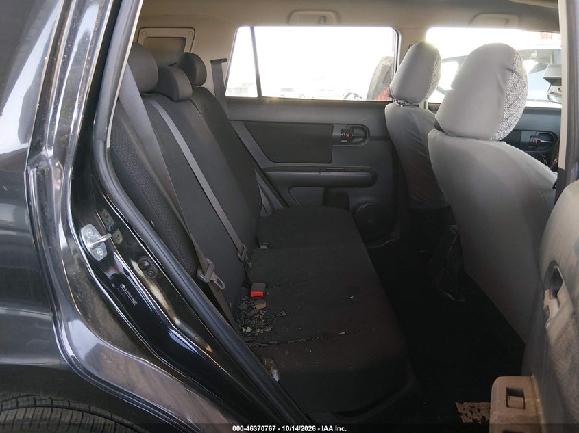 2009 SCION XB · Фото 8