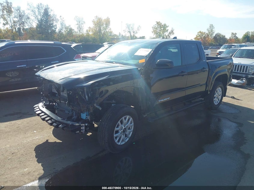 2026 Toyota Tacoma Sr5, Front End, IAAI, VIN 3TMLB5JN7TM310453 — photo 2