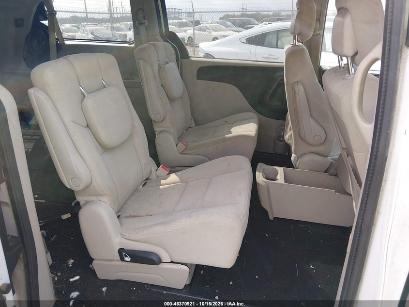 2015 DODGE GRAND CARAVAN SXT · Фото 8